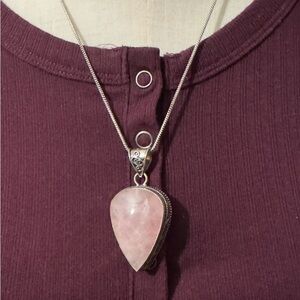 Elegant Silver and Pink quartz Pendant Necklace